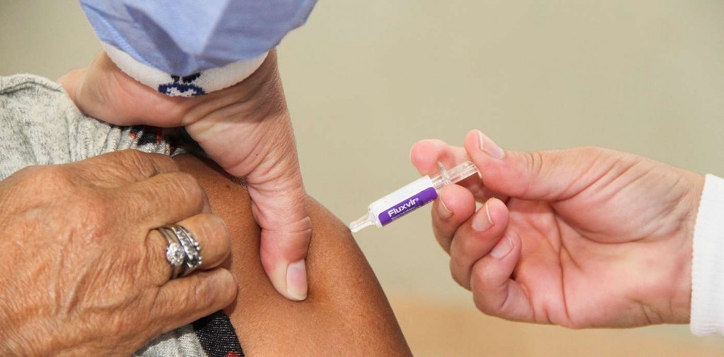 Desde este miércoles podrán aplicarse la vacuna antigripal, las personas con factores de riesgo que tienen entre dos y 64 años 