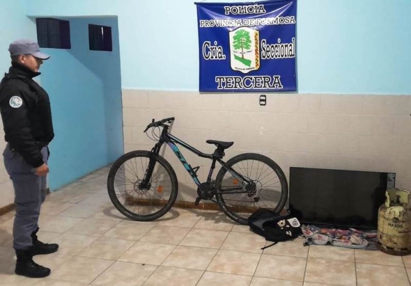 Barrio La Floresta: La Policía recuperó objetos robados de una vivienda 