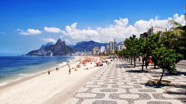 Brasil sufre una ola de calor inédita: más de 60 grados de sensación térmica en Río de Janeiro