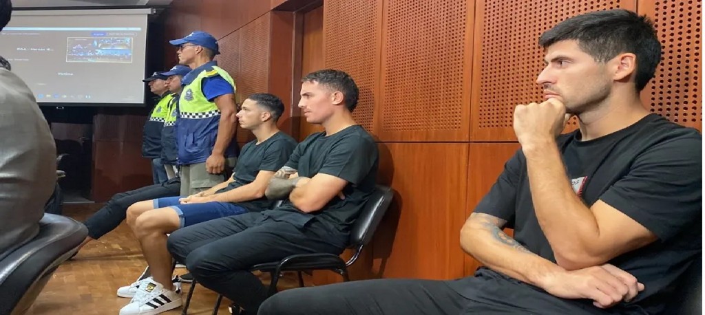 Prisión domiciliaria para tres jugadores de Vélez por 90 días, Sosa quedó libre
